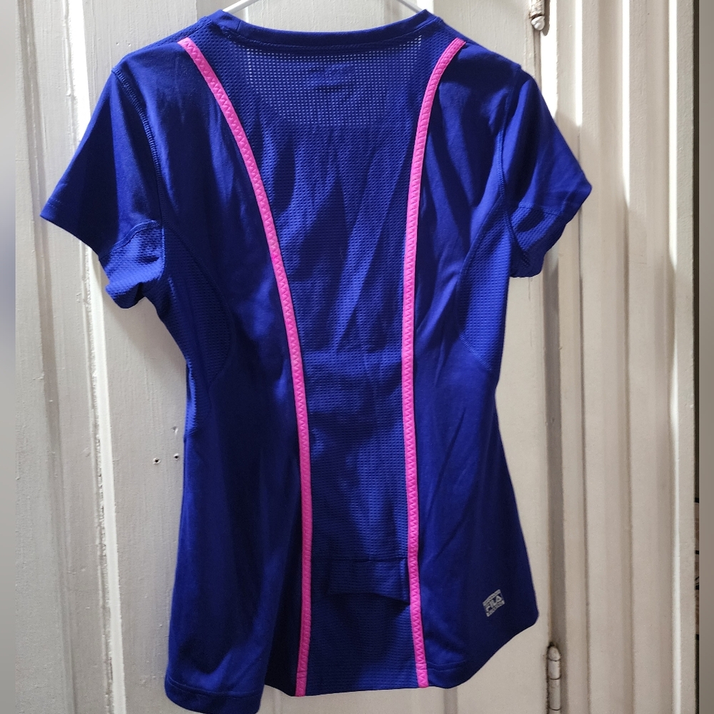 Fila Blue Athletic Running T-Shirt with Pink and Green Accents In Size Medium - Picture 6 of 14